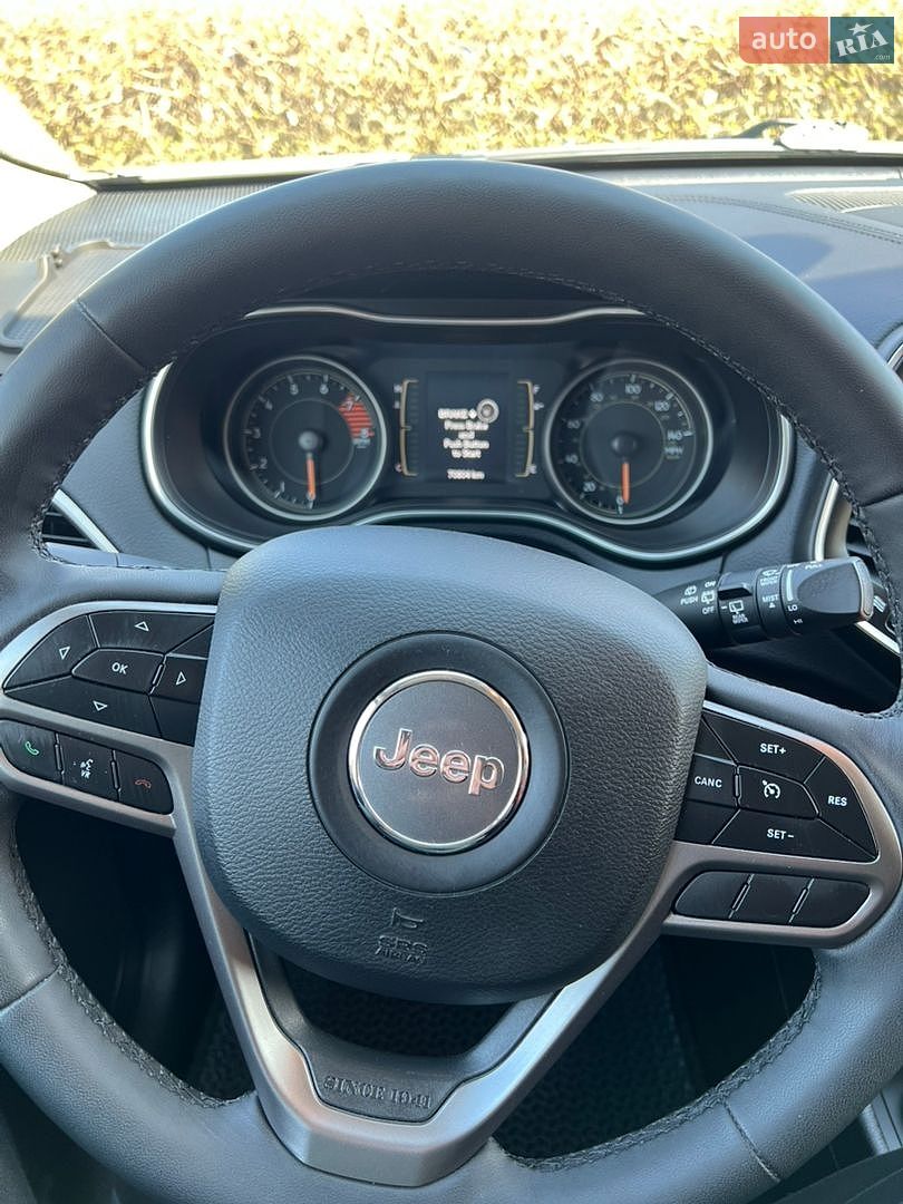 Jeep Cherokee 2021 VIN 1C4PJMMX6MD223068 фото оголошення 6 з 13