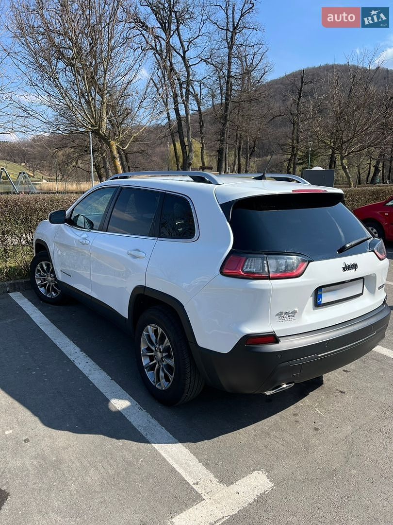 Jeep Cherokee 2021 VIN 1C4PJMMX6MD223068 фото оголошення 14 з 17