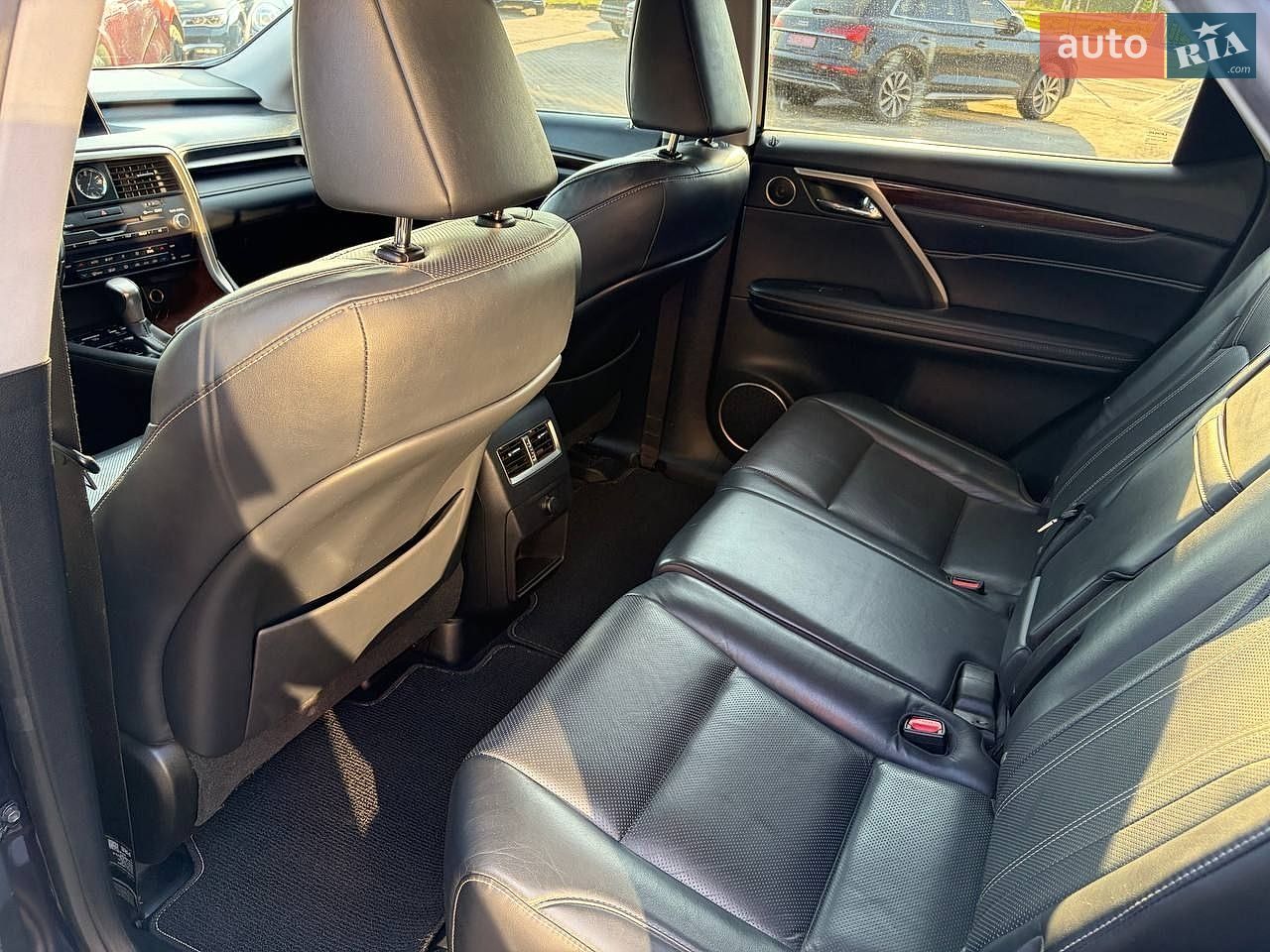Lexus RX 2018 VIN 2T2BZMCA9JC140187 фото оголошення 12 з 23