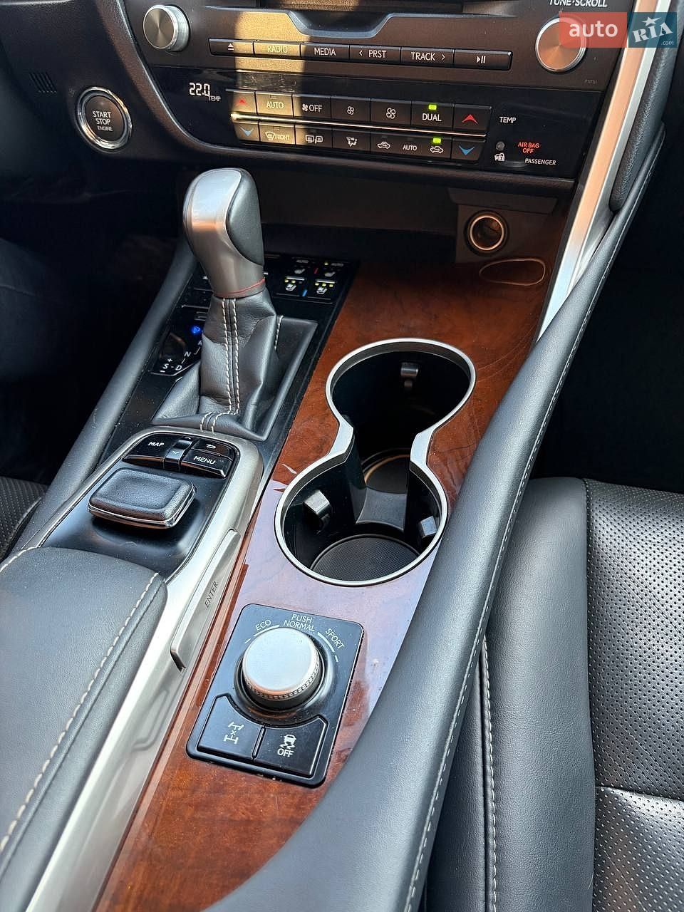 Lexus RX 2018 VIN 2T2BZMCA9JC140187 фото оголошення 19 з 23