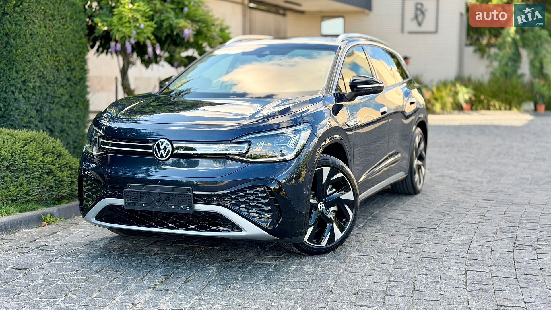 Volkswagen ID.6 Crozz 2022 VIN LFVVB9E74N5163179 фото оголошення 2 з 54