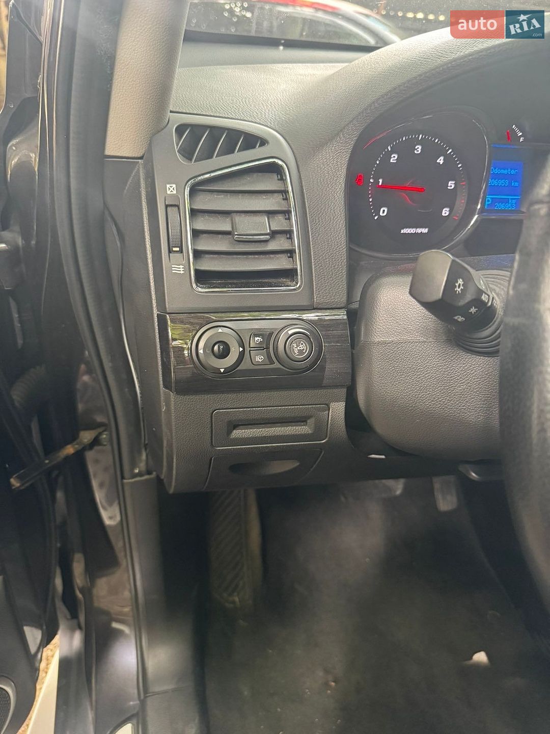 Chevrolet Captiva 2014 VIN KLACD266DFB010394 фото оголошення 9 з 22