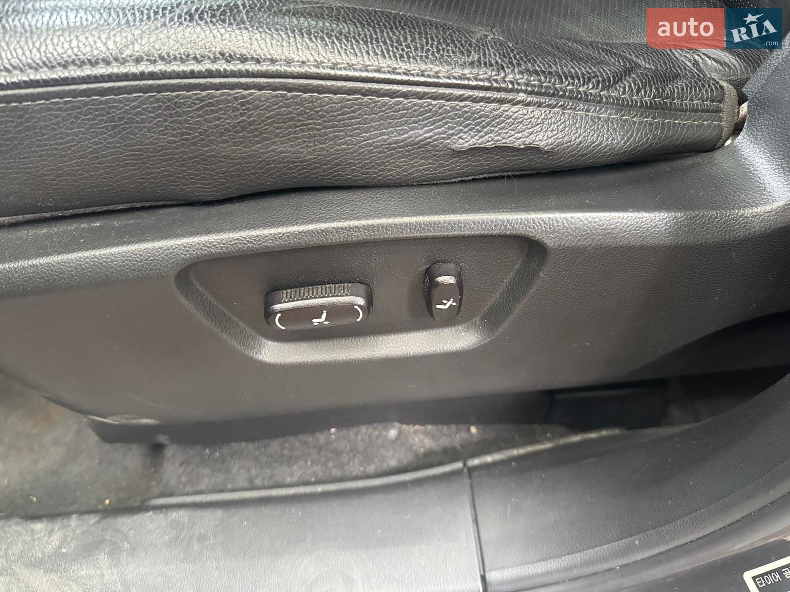 Chevrolet Captiva 2014 VIN KLACD266DFB010394 фото оголошення 16 з 22