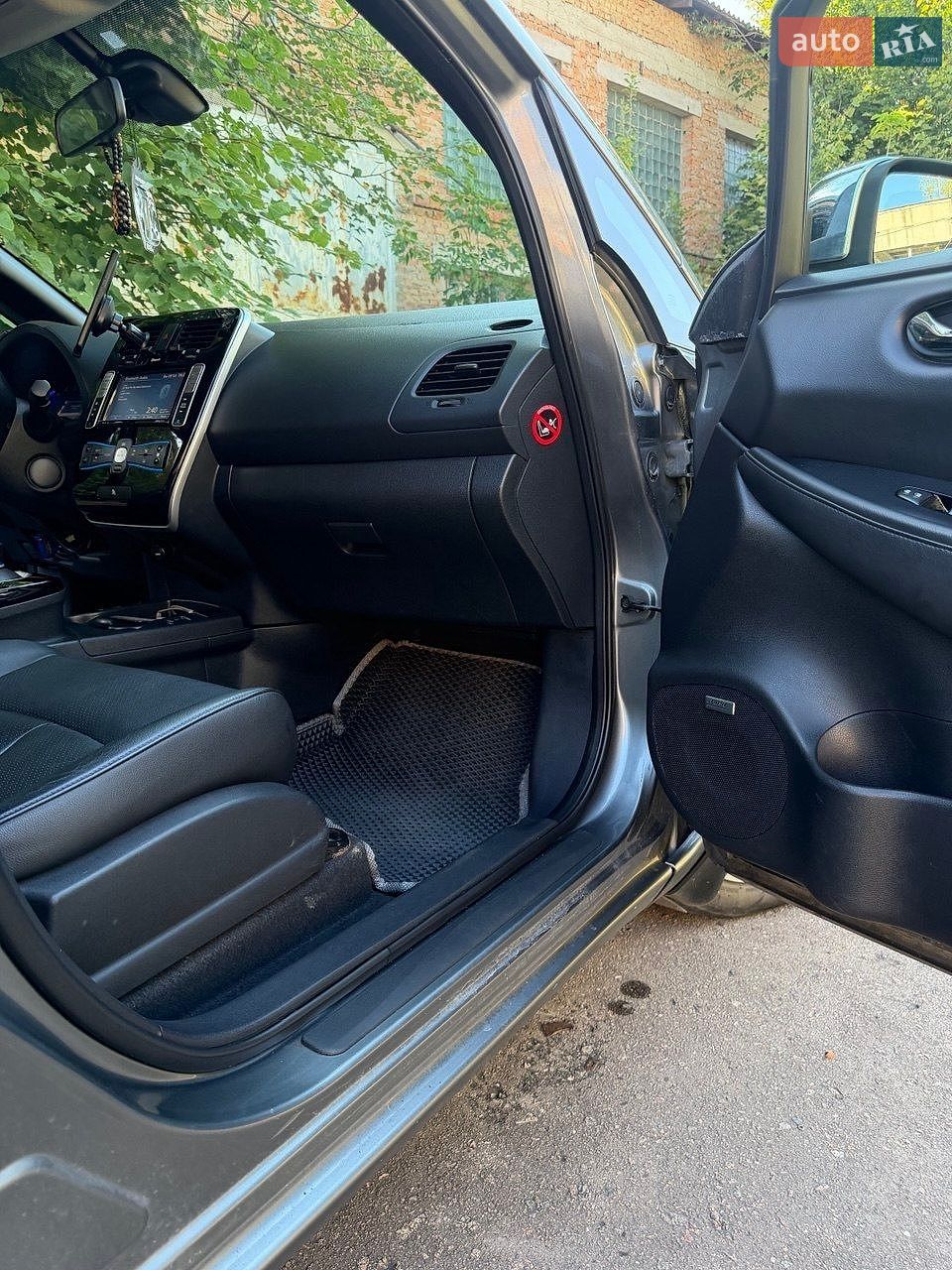 Nissan Leaf 2013 VIN SJNFAAZE0U6005374 фото оголошення 16 з 18