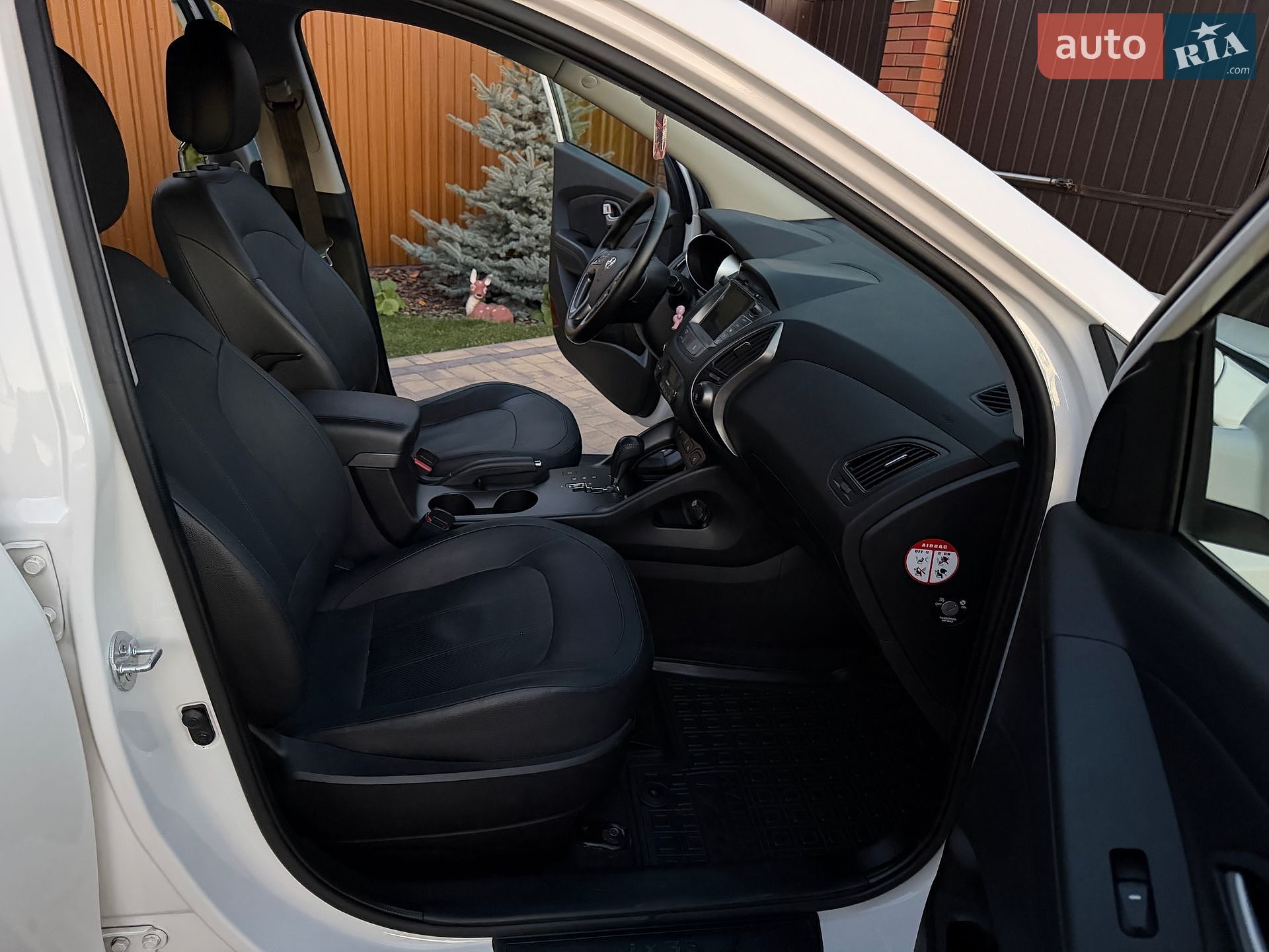Hyundai ix35 2014 VIN TMAJU81VDEJ589589 фото оголошення 30 з 34