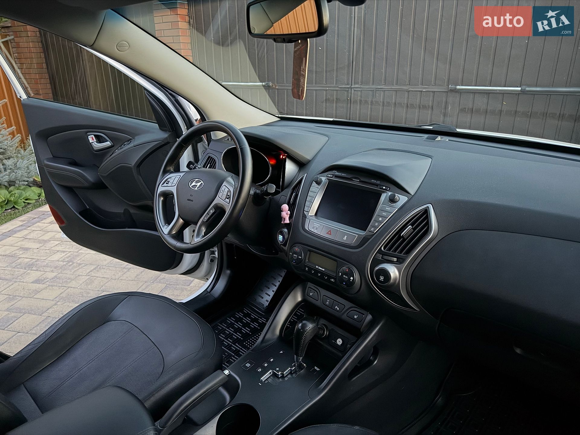 Hyundai ix35 2014 VIN TMAJU81VDEJ589589 фото оголошення 32 з 34