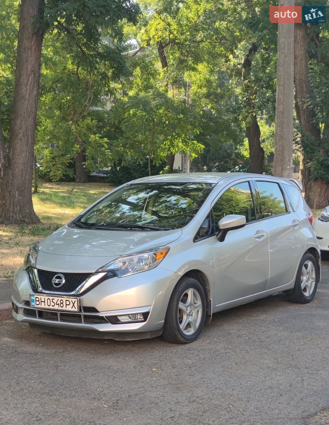 Nissan Versa Note 2017 VIN 3N1CE2CP6HL379784 фото оголошення 2 з 35