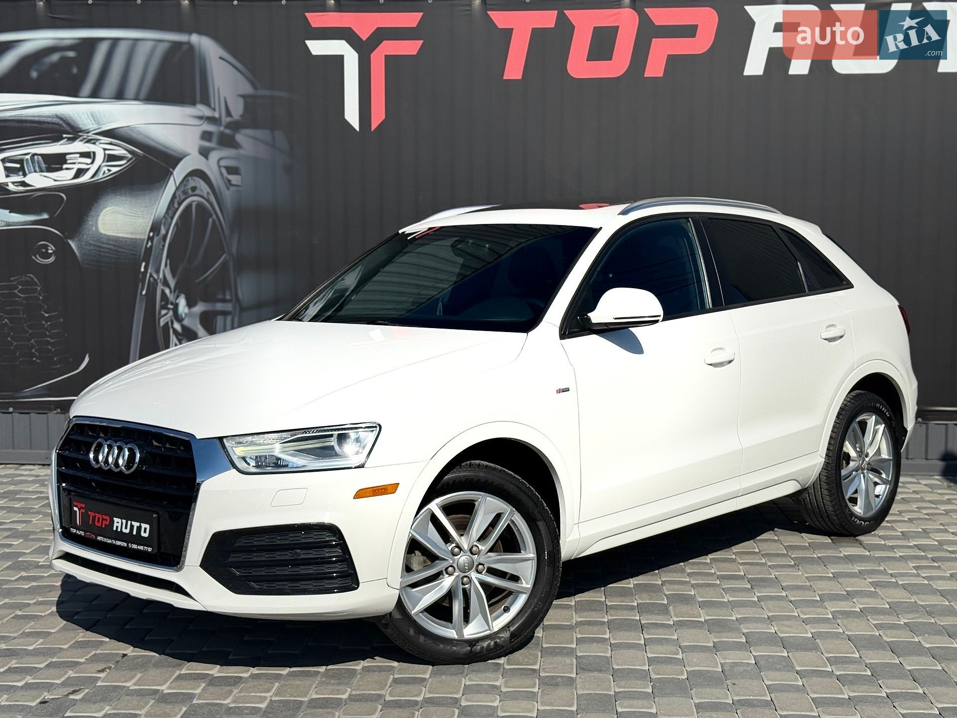 Audi Q3 2018 VIN WA1BCCFSXJR012223 фото оголошення 2 з 60