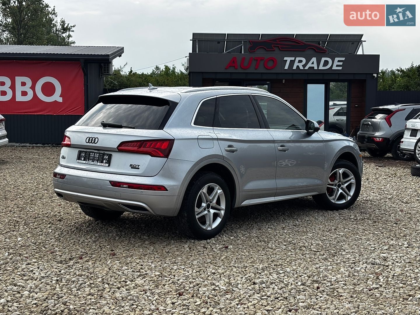 Audi Q5 2018 VIN WA1BNAFY1J2184393 фото оголошення 6 з 29