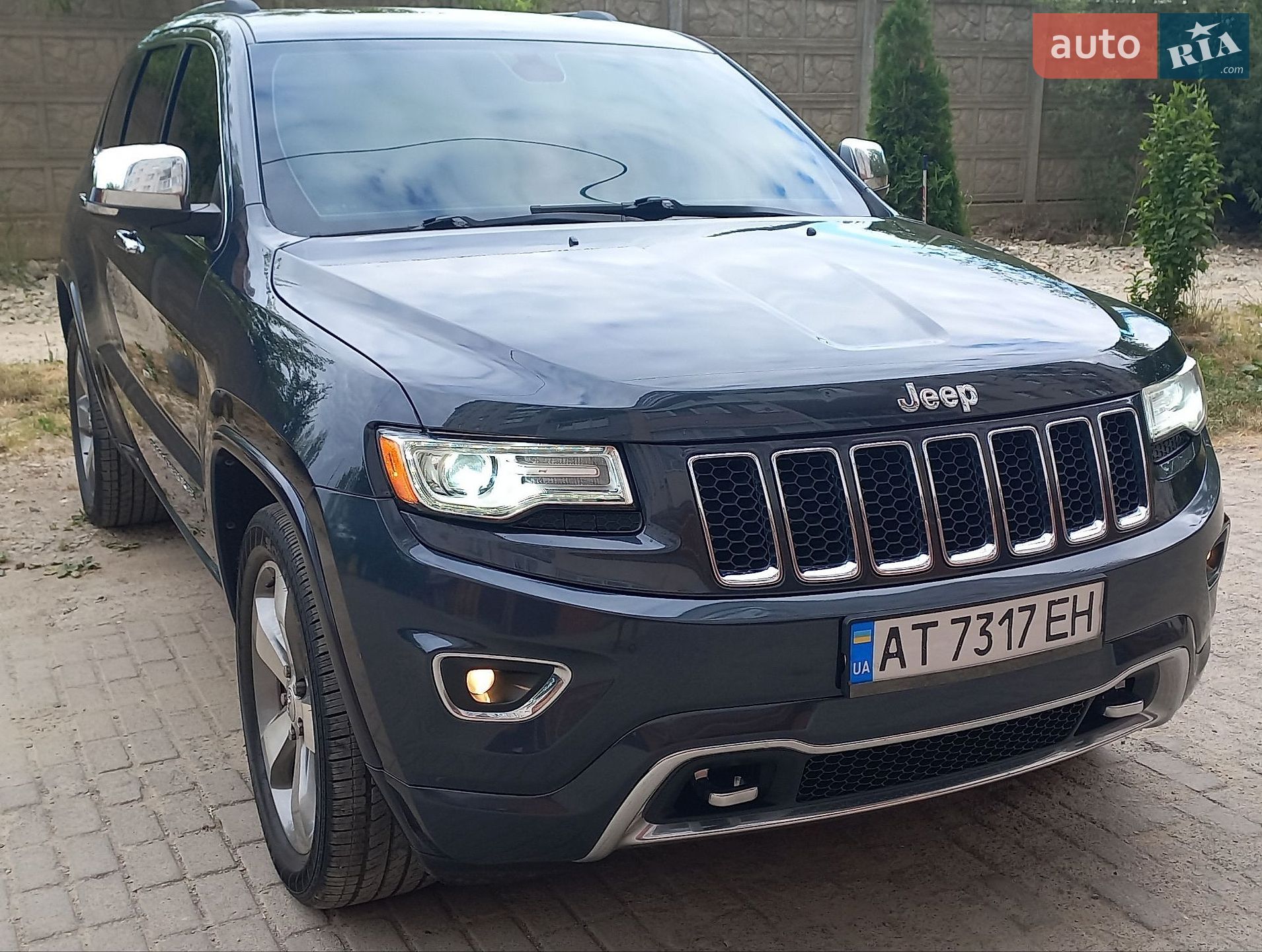 Jeep Grand Cherokee 2014 VIN 1C4RJECG9FC646803 фото оголошення 10 з 46
