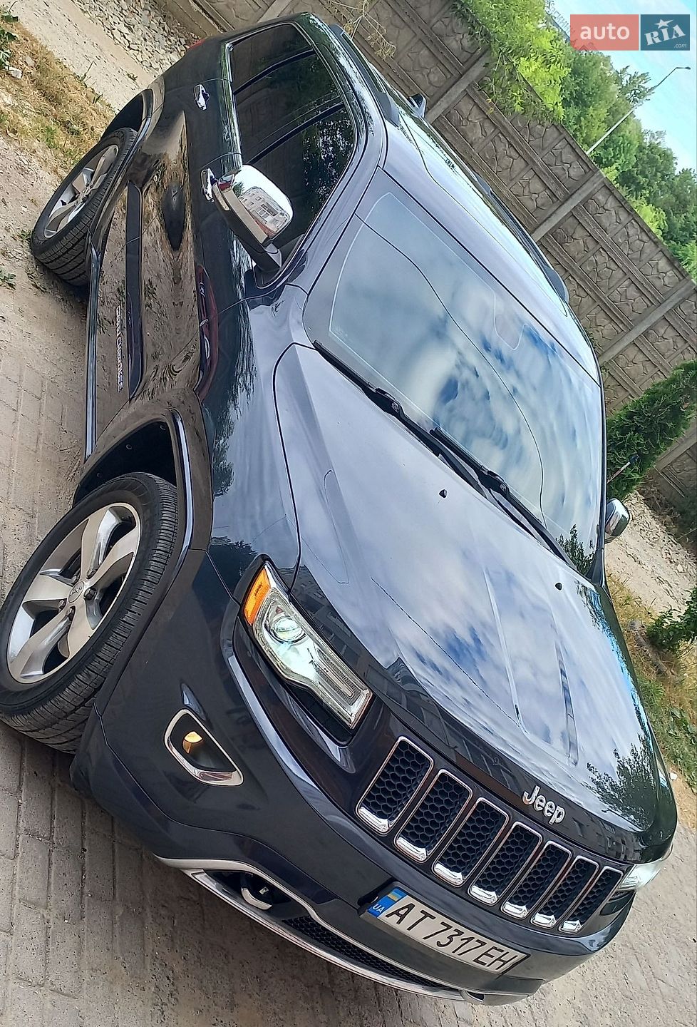 Jeep Grand Cherokee 2014 VIN 1C4RJECG9FC646803 фото оголошення 6 з 46
