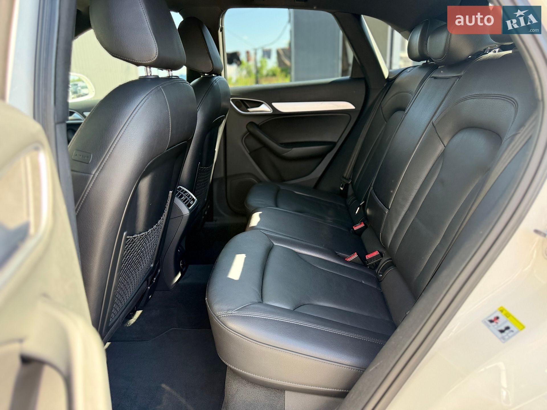 Audi Q3 2018 VIN WA1BCCFSXJR012223 фото оголошення 48 з 60