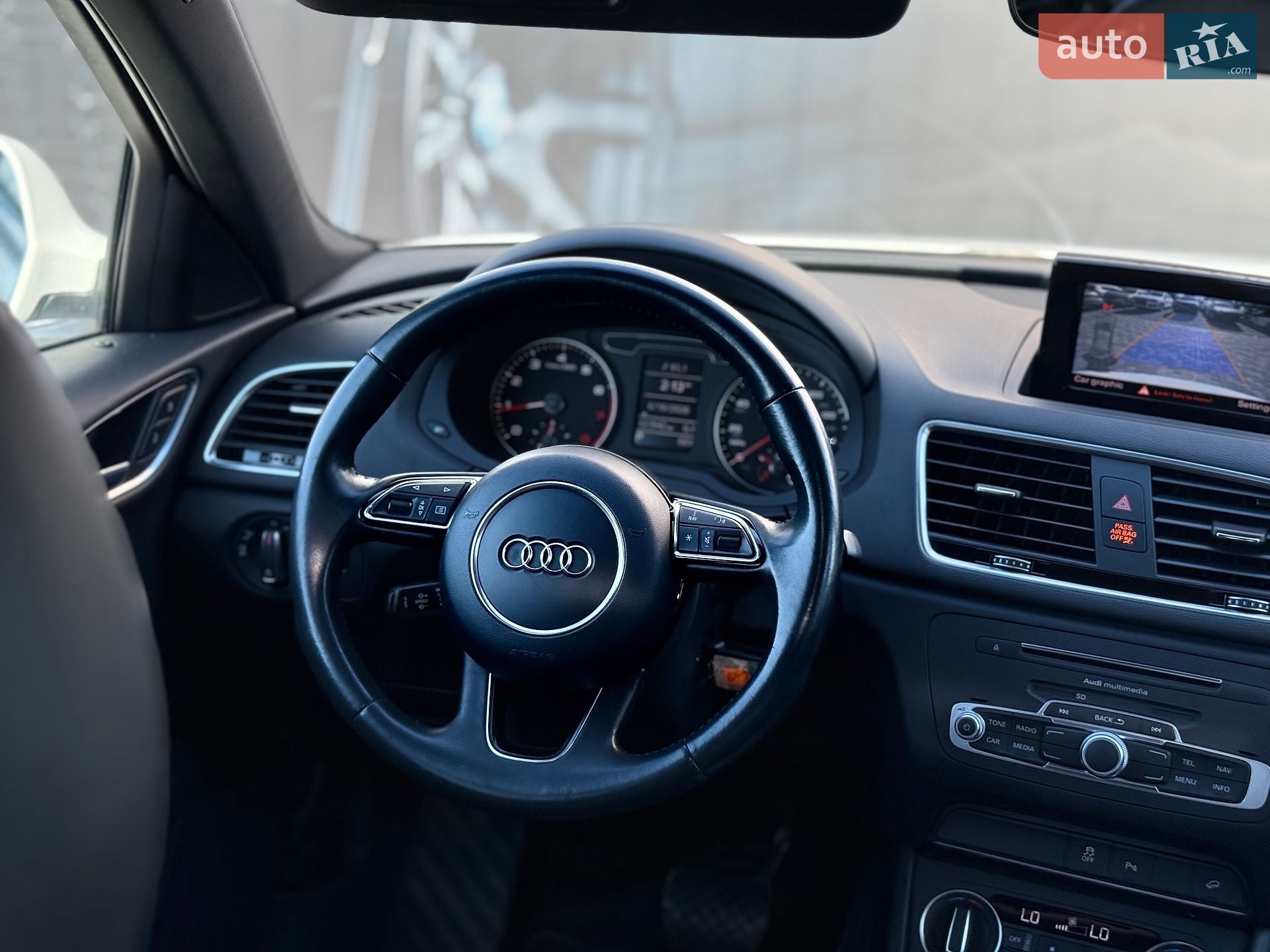 Audi Q3 2018 VIN WA1BCCFSXJR012223 фото оголошення 56 з 60