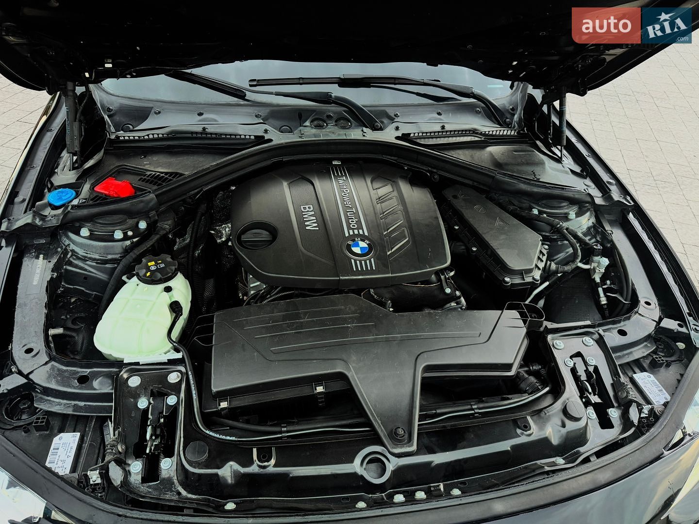 BMW 3 Series 2017 VIN WBA8E5C30HK389050 фото оголошення 31 з 31