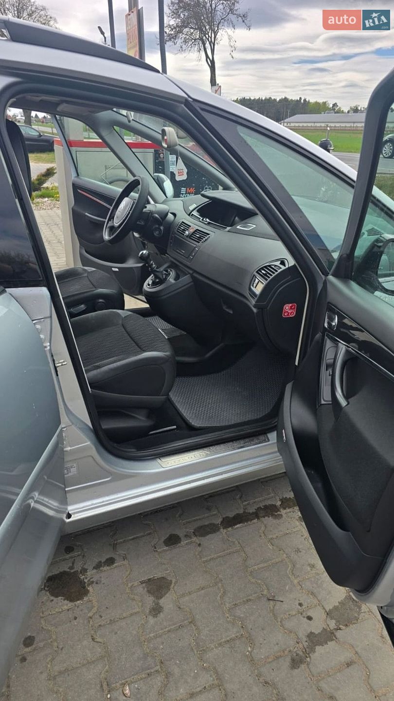 Citroen Grand C4 Picasso 2012 VIN VF7UA9HR8CJ727705 фото оголошення 11 з 21