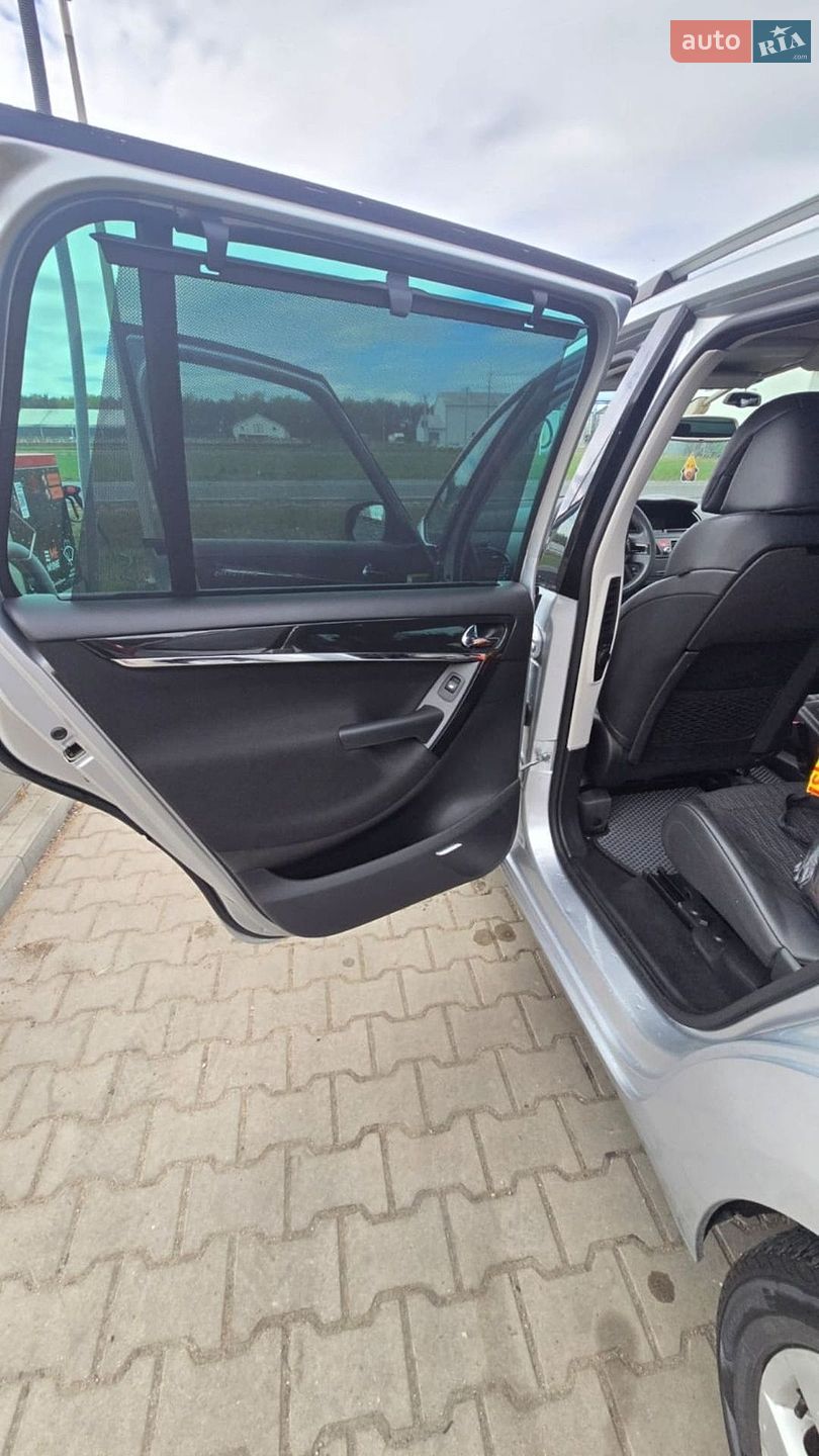 Citroen Grand C4 Picasso 2012 VIN VF7UA9HR8CJ727705 фото оголошення 16 з 21