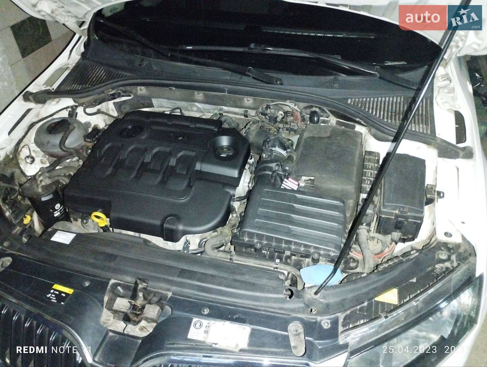 Skoda Octavia 2015 VIN TMBJJ7NE5G0115072 фото оголошення 9 з 17