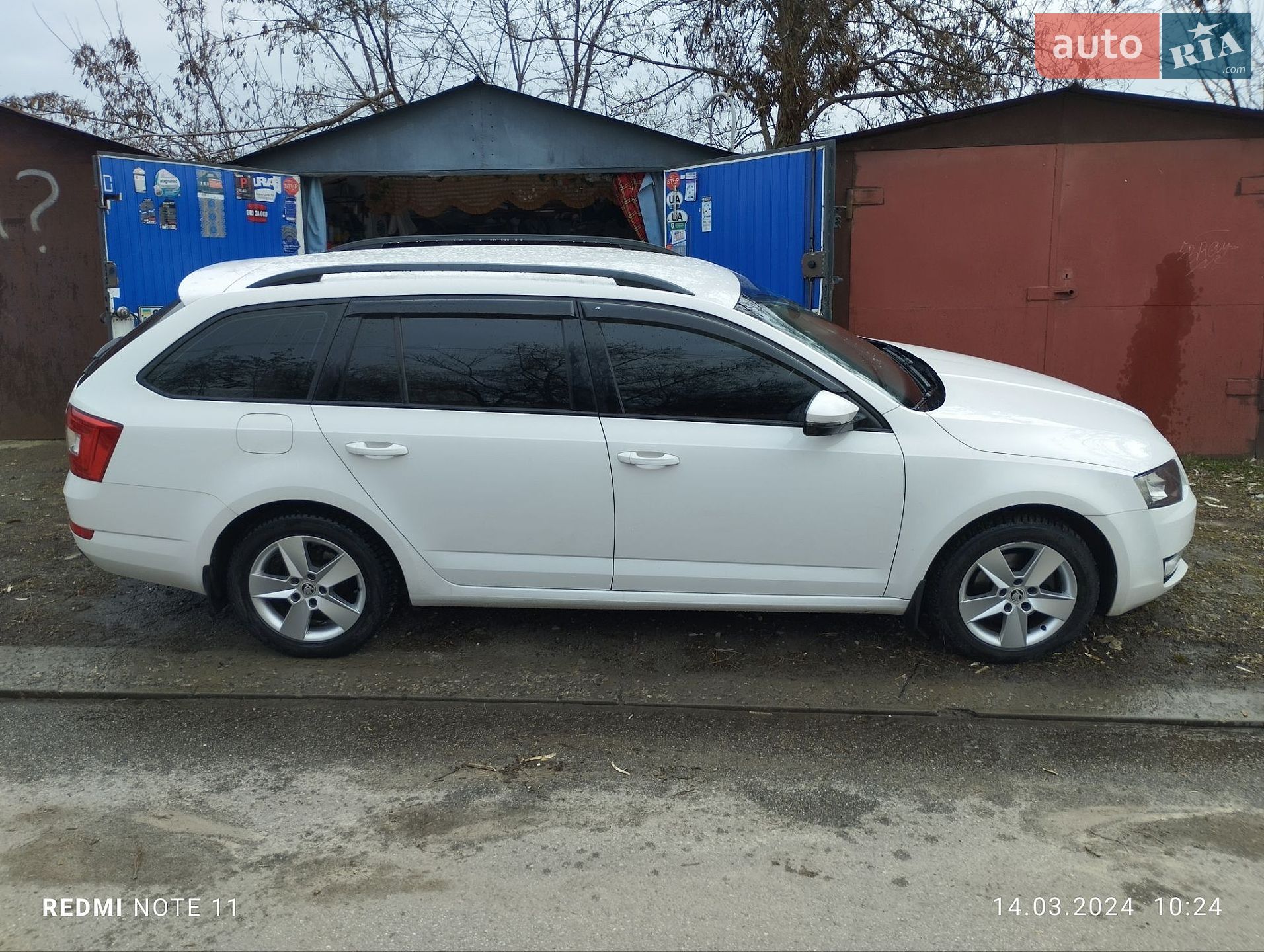 Skoda Octavia 2015 VIN TMBJJ7NE5G0115072 фото оголошення 10 з 17