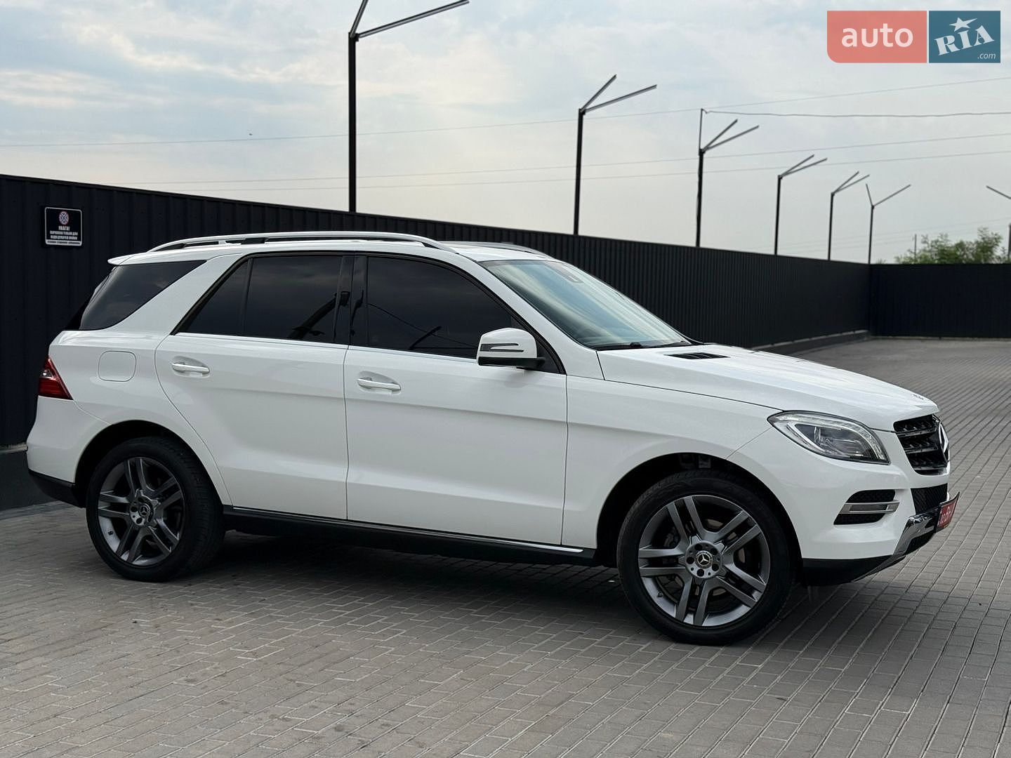 Mercedes-Benz M-Class 2014 VIN 4JGDA2EB0EA393628 фото оголошення 7 з 62