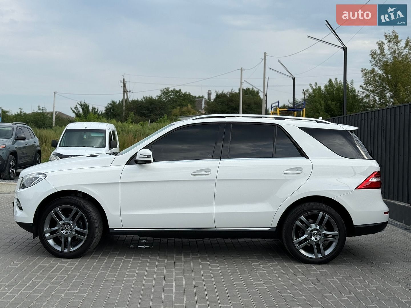 Mercedes-Benz M-Class 2014 VIN 4JGDA2EB0EA393628 фото оголошення 17 з 62