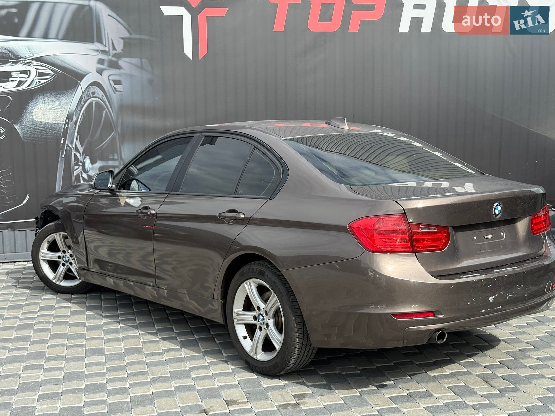 BMW 3 Series 2014 VIN WBA3C3C59EF985705 фото оголошення 7 з 21