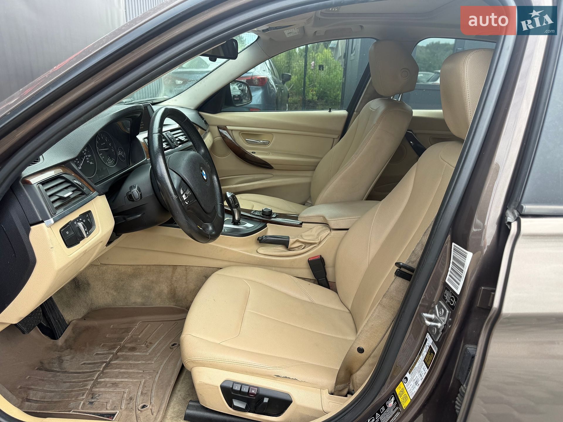 BMW 3 Series 2014 VIN WBA3C3C59EF985705 фото оголошення 10 з 21
