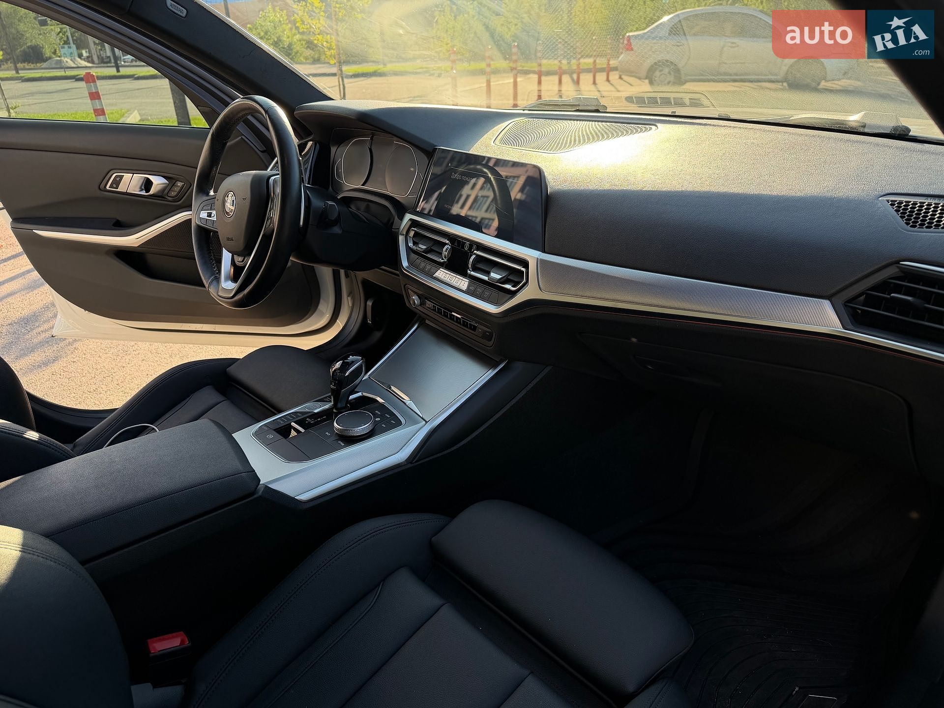BMW 3 Series 2021 VIN 3MW5R1J06M8B79590 фото оголошення 19 з 52