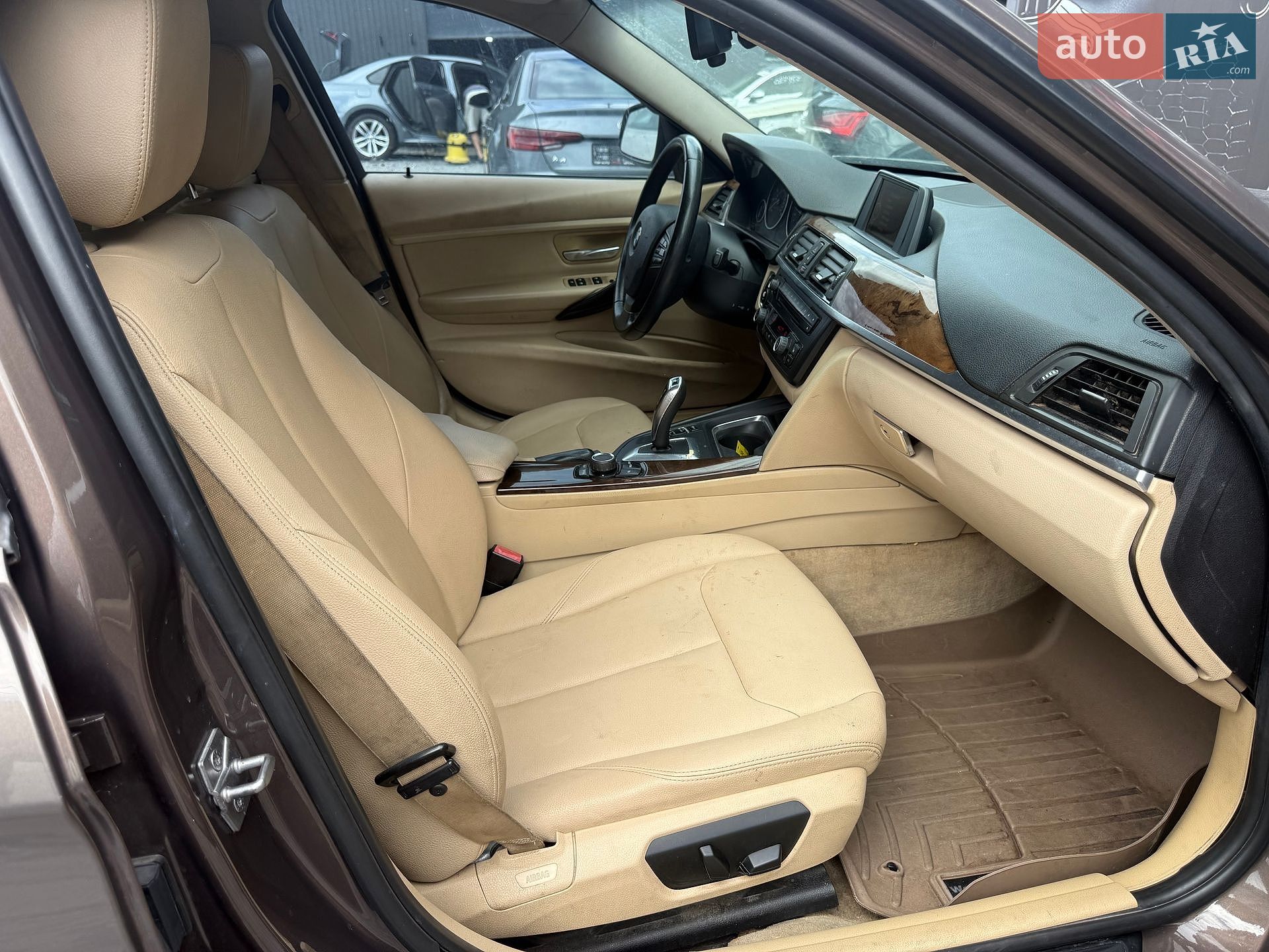 BMW 3 Series 2014 VIN WBA3C3C59EF985705 фото оголошення 18 з 21