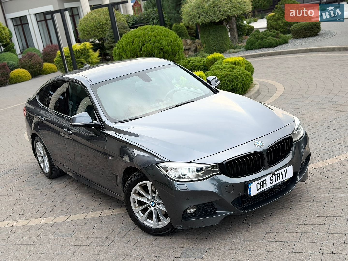 BMW 3 Series 2015 VIN WBA3Y51050GZ92190 фото оголошення 8 з 56