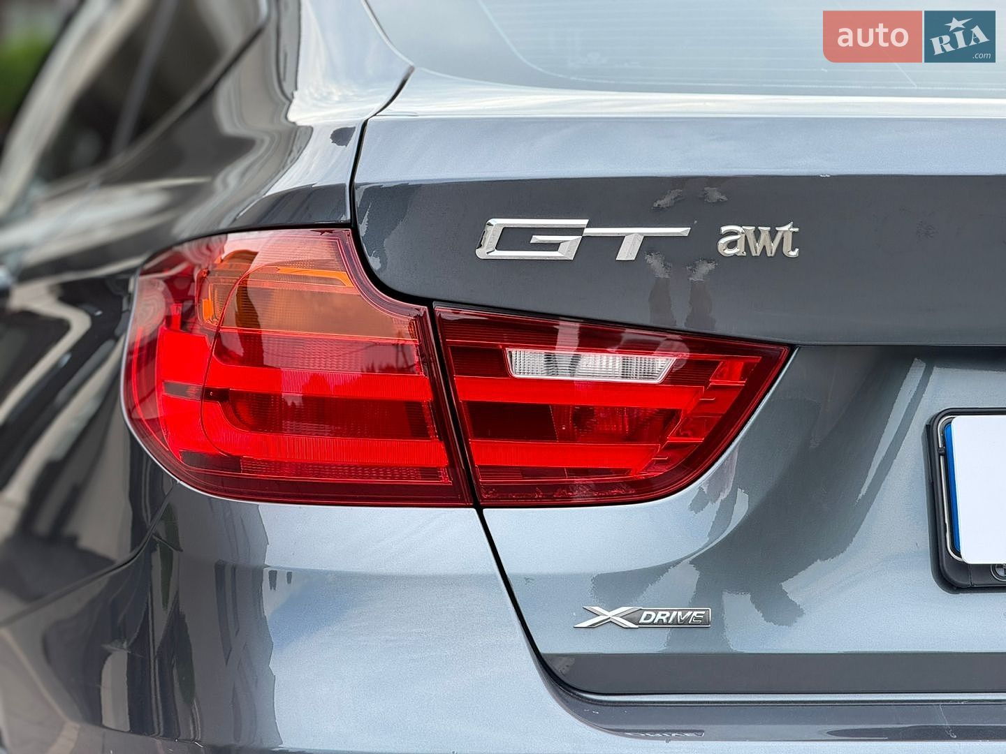 BMW 3 Series 2015 VIN WBA3Y51050GZ92190 фото оголошення 19 з 56