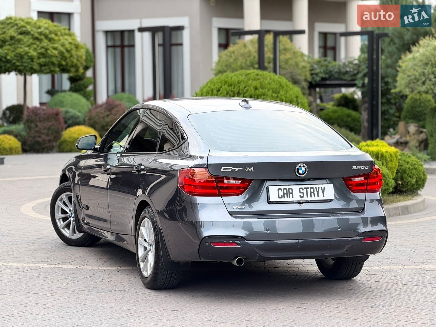 BMW 3 Series 2015 VIN WBA3Y51050GZ92190 фото оголошення 16 з 56