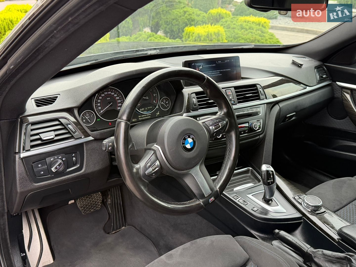BMW 3 Series 2015 VIN WBA3Y51050GZ92190 фото оголошення 43 з 56