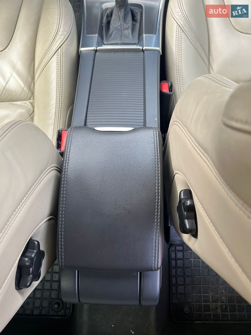 Volvo Xc60 2014 VIN YV1DZ73CDE2579905 фото оголошення 50 з 62