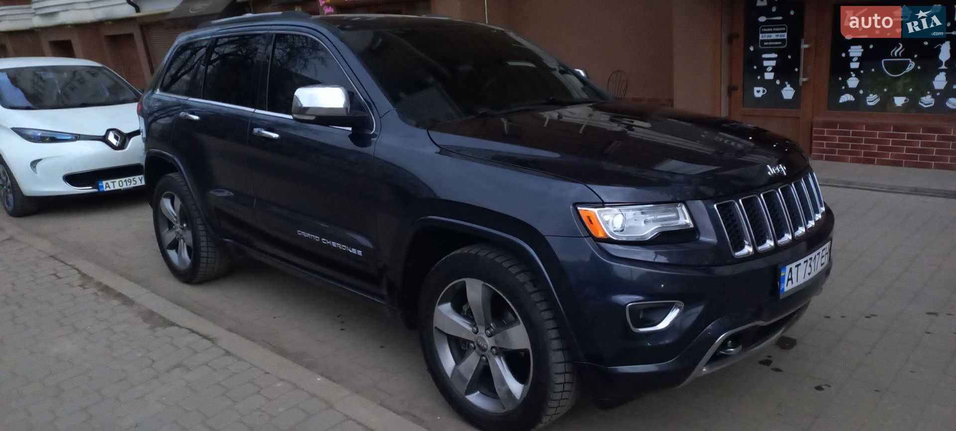 Jeep Grand Cherokee 2014 VIN 1C4RJECG9FC646803 фото оголошення 25 з 46