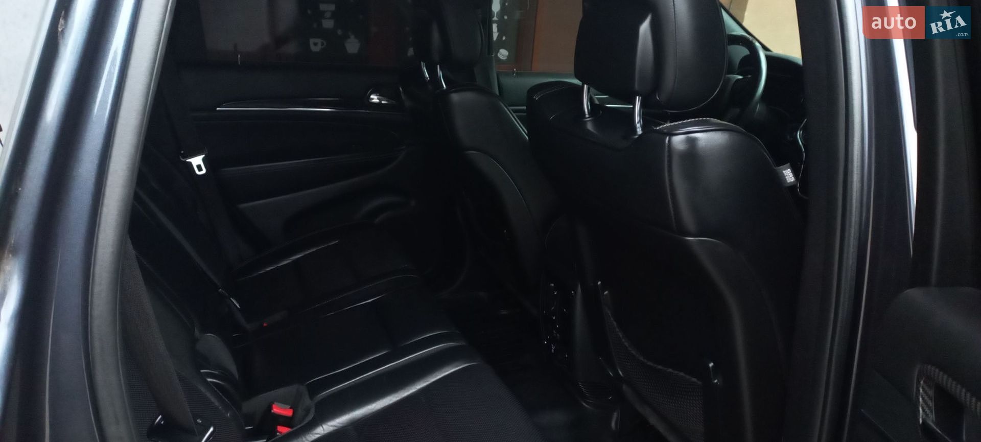 Jeep Grand Cherokee 2014 VIN 1C4RJECG9FC646803 фото оголошення 29 з 46