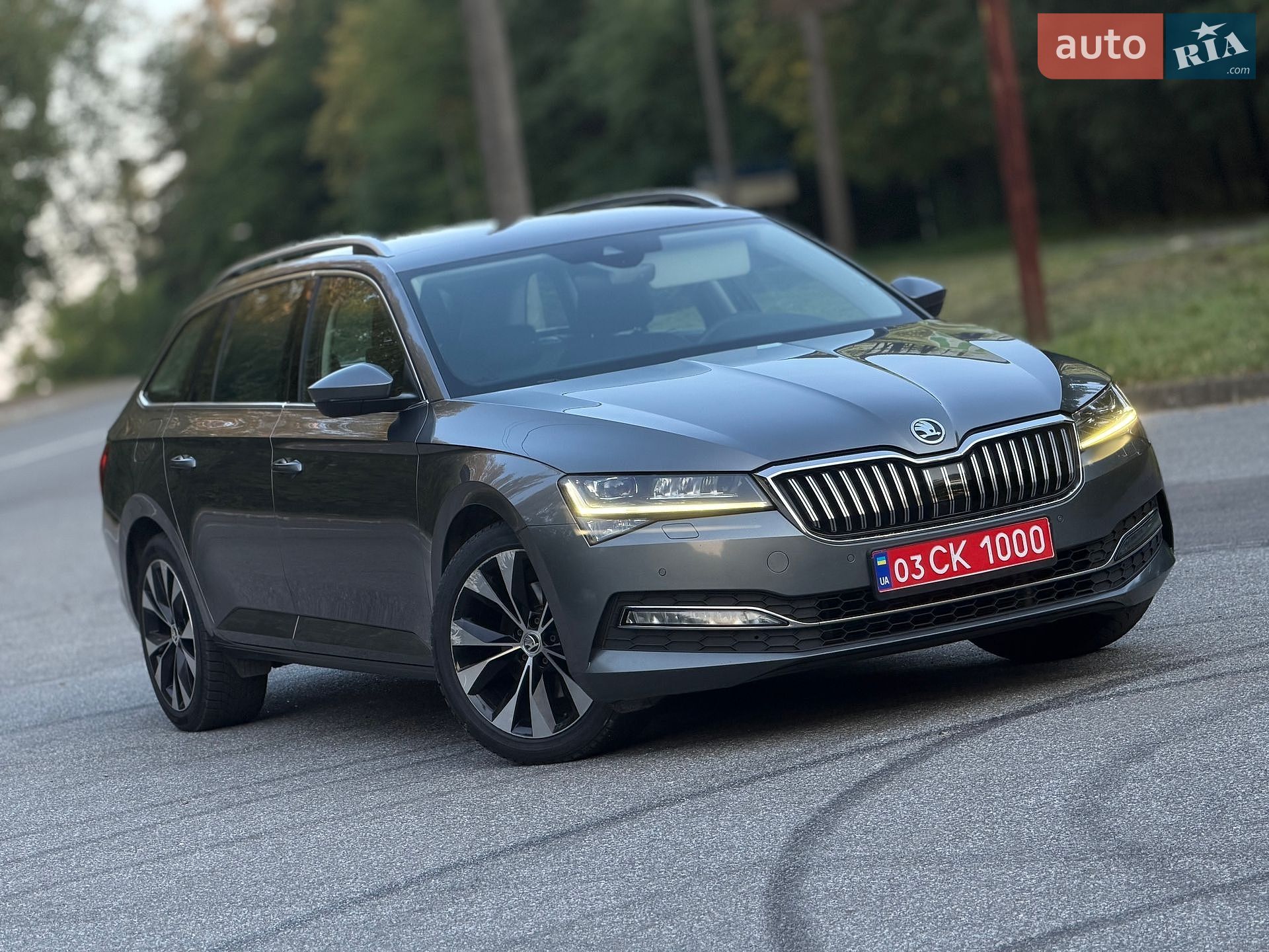 Skoda Superb 2022 VIN TMBLR9NPXP7014468 фото оголошення 3 з 70