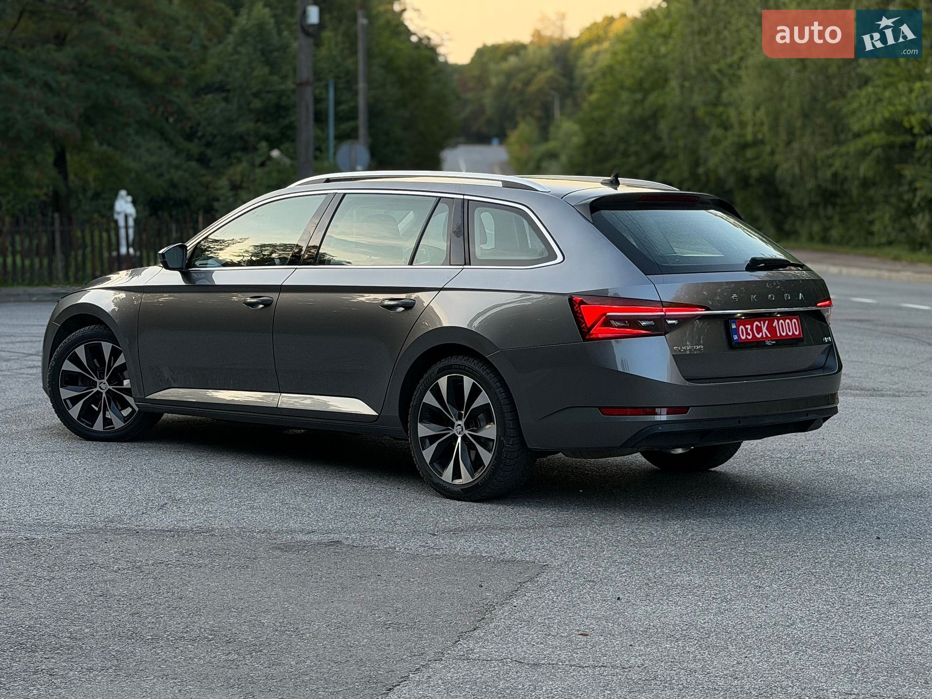 Skoda Superb 2022 VIN TMBLR9NPXP7014468 фото оголошення 26 з 70