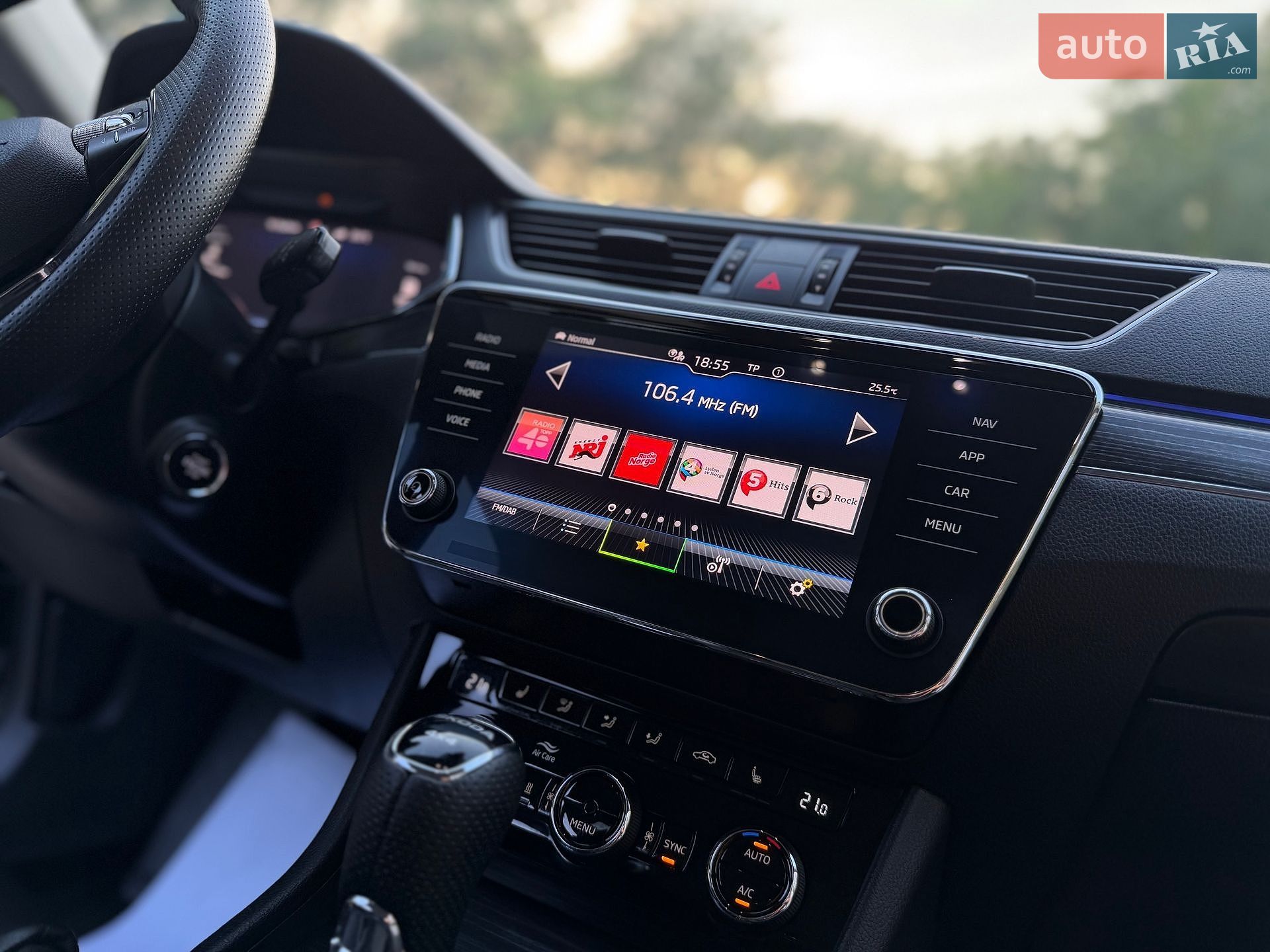Skoda Superb 2022 VIN TMBLR9NPXP7014468 фото оголошення 58 з 70