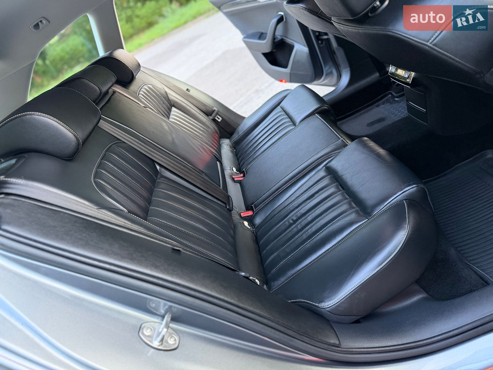 Skoda Superb 2022 VIN TMBLR9NPXP7014468 фото оголошення 61 з 70