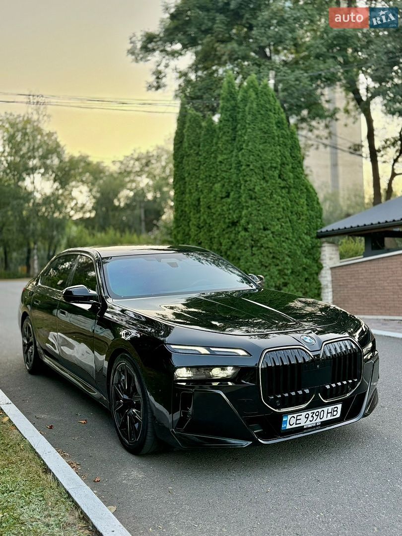 BMW 7 Series 2023 VIN WBA23EH06PCM61565 фото оголошення 3 з 38