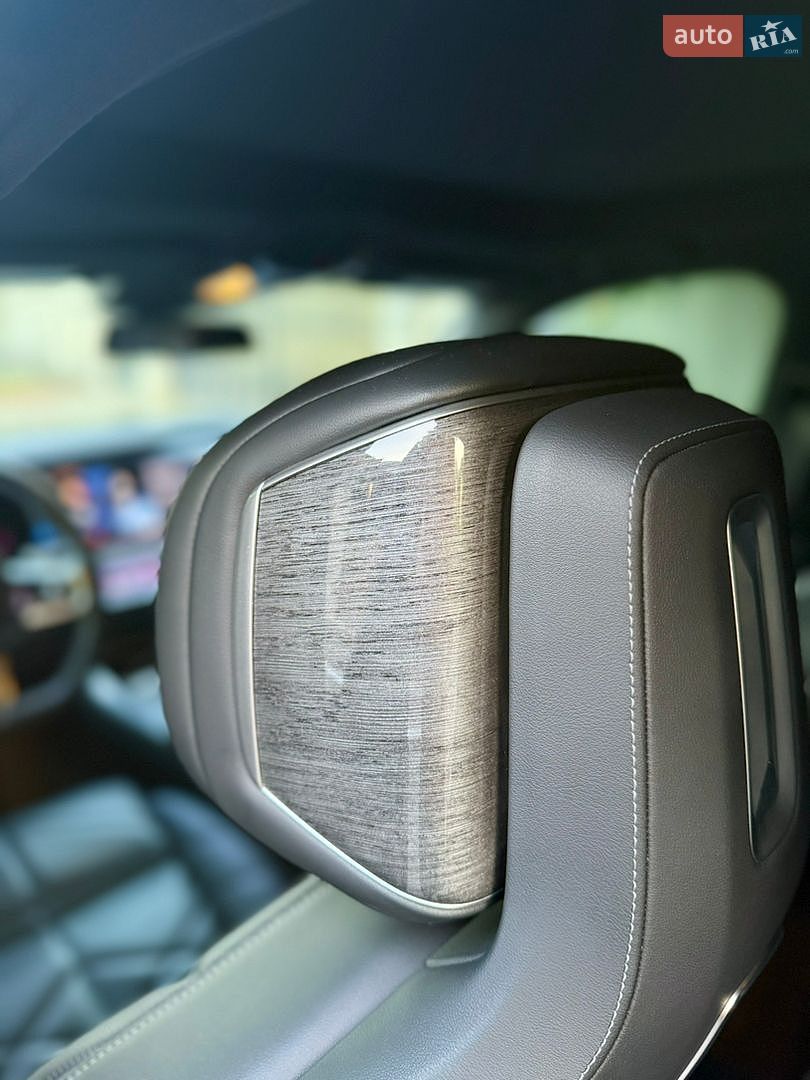 BMW 7 Series 2023 VIN WBA23EH06PCM61565 фото оголошення 28 з 38