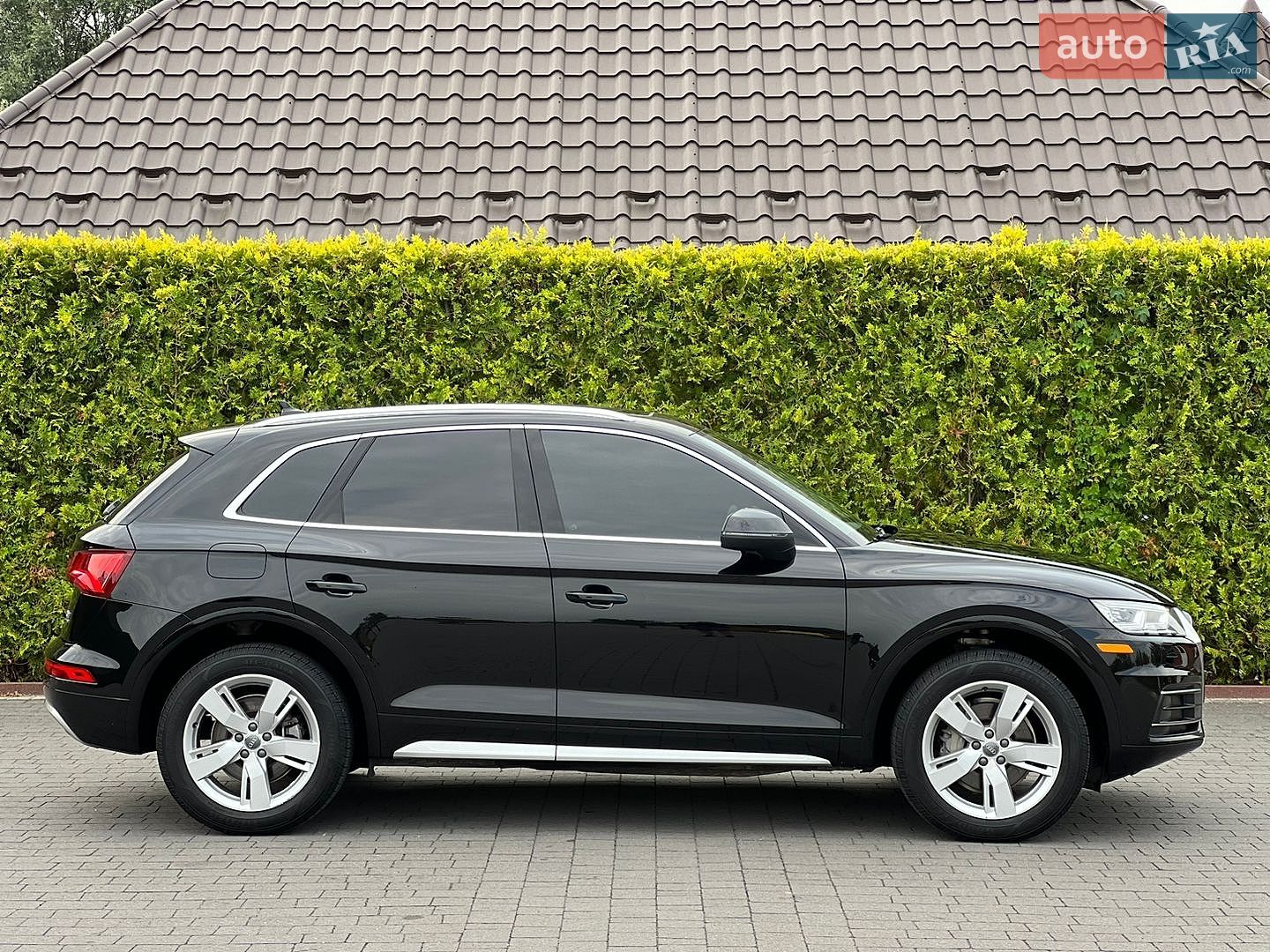 Audi Q5 2018 VIN WA1BNAFY5J2241887 фото оголошення 4 з 70