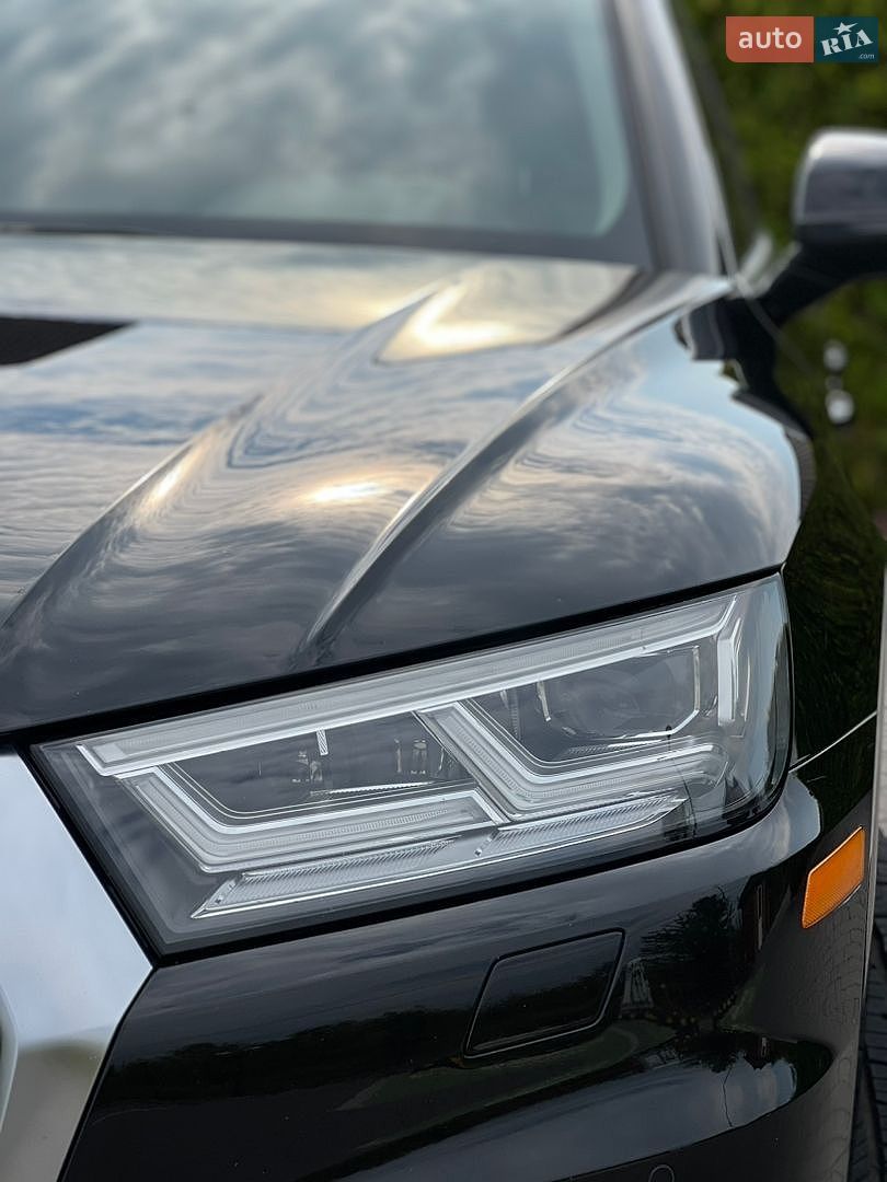 Audi Q5 2018 VIN WA1BNAFY5J2241887 фото оголошення 12 з 70