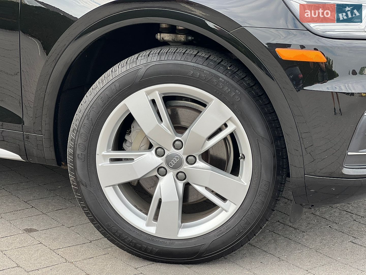 Audi Q5 2018 VIN WA1BNAFY5J2241887 фото оголошення 15 з 70