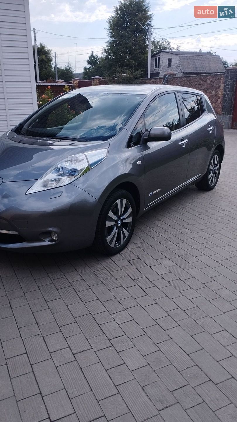 Nissan Leaf 2013 VIN SJNFAAZE0U6006019 фото оголошення 2 з 18