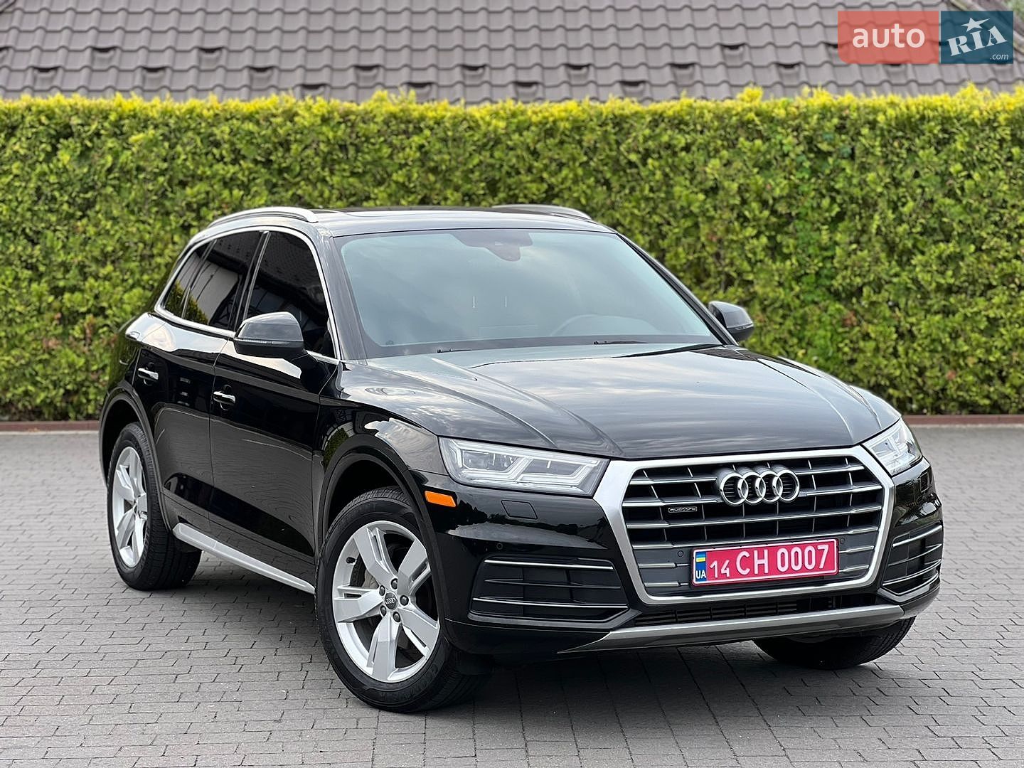 Audi Q5 2018 VIN WA1BNAFY5J2241887 фото оголошення 34 з 70
