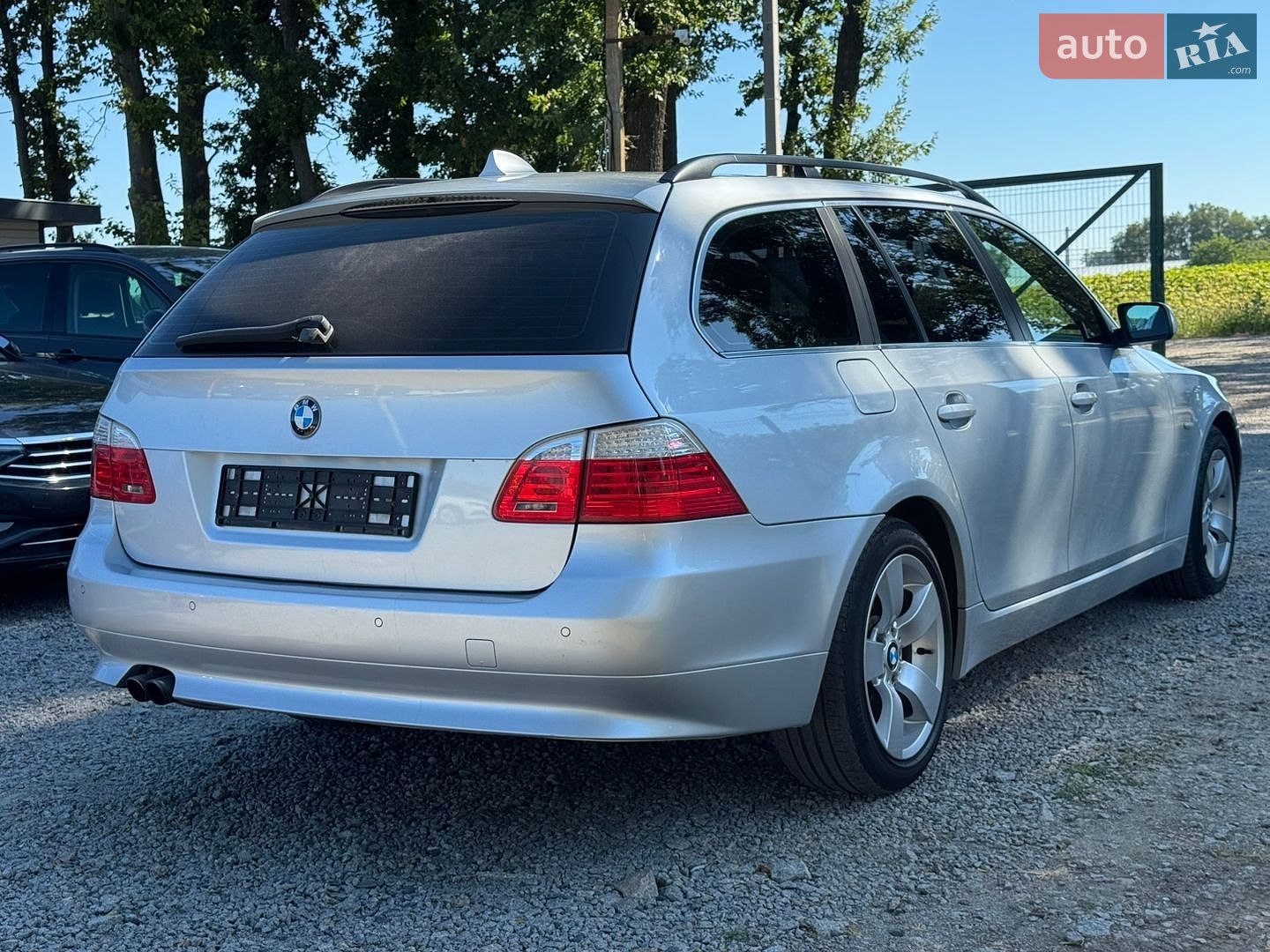 BMW 5 Series 2009 VIN WBAPY51060CX16738 фото оголошення 6 з 49