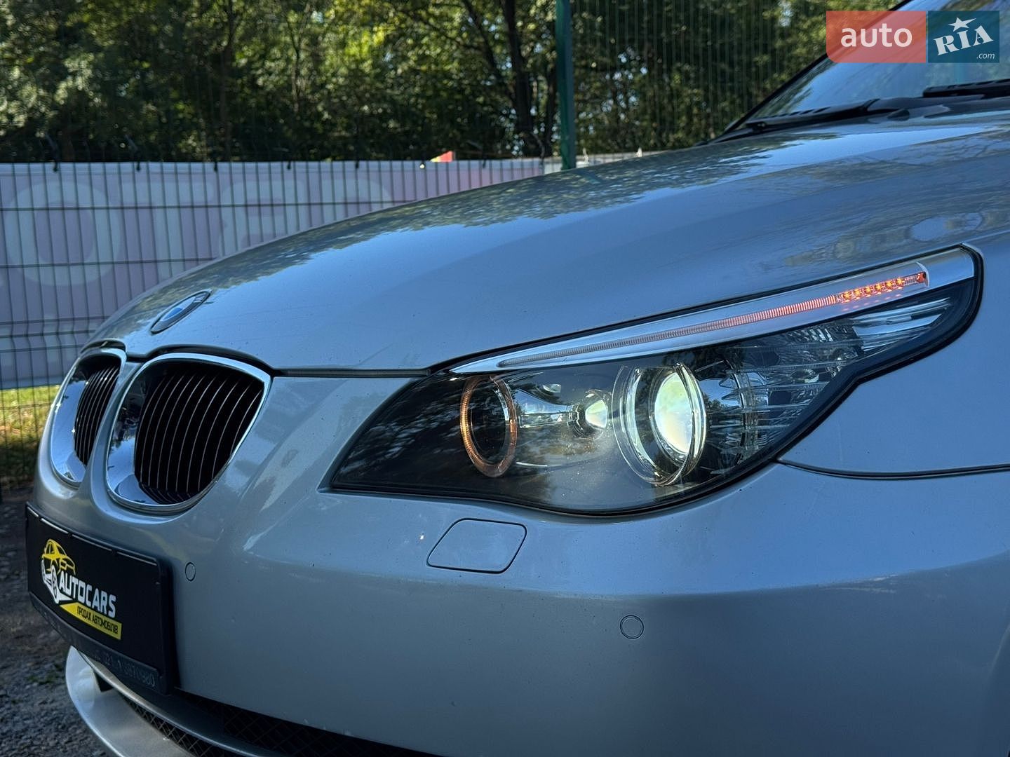 BMW 5 Series 2009 VIN WBAPY51060CX16738 фото оголошення 10 з 49