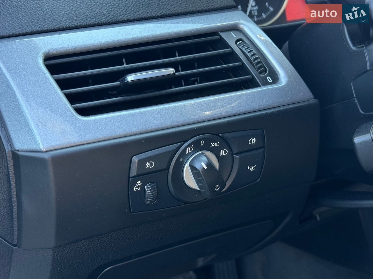 BMW 5 Series 2009 VIN WBAPY51060CX16738 фото оголошення 22 з 49