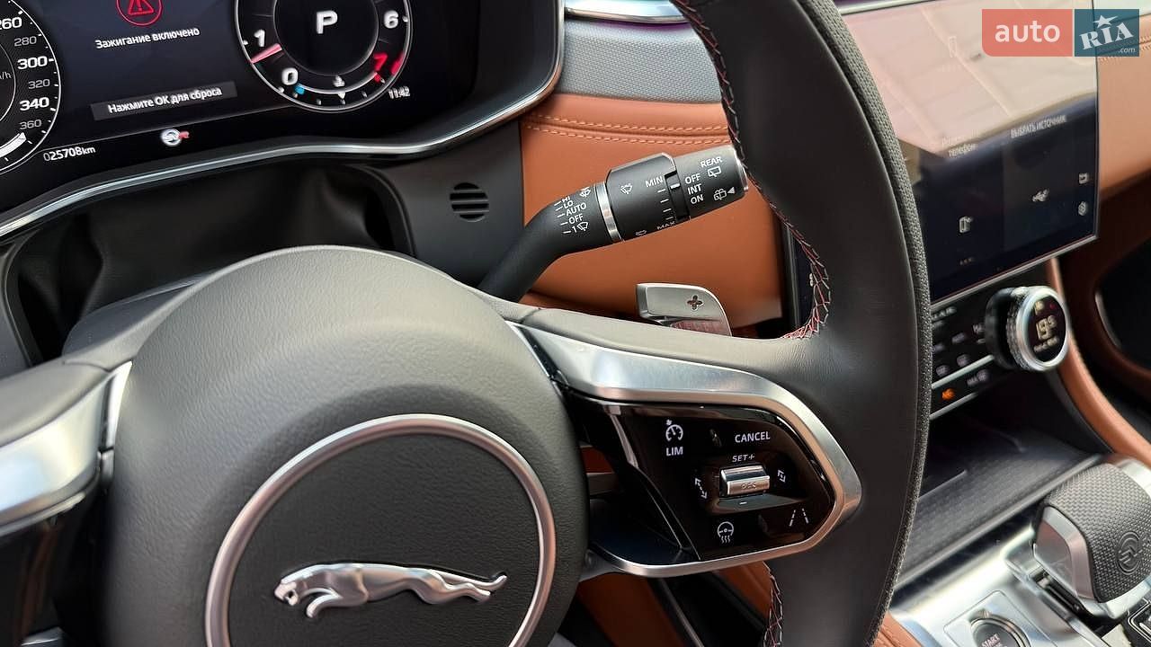 Jaguar F-Pace 2022 VIN SADCA2BE2PA706720 фото оголошення 22 з 32